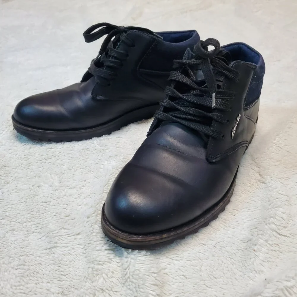 Clarks Black Leather Lace Up Chukka Classic Preppy Office Work Dress Boots Men 7